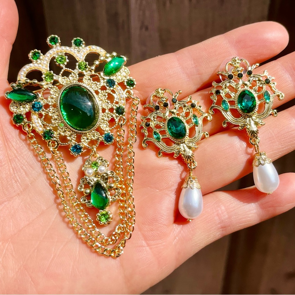 Large Rhinestone Green Brooch Earrings 3 pcs set Vintage Style Brooch Earrings